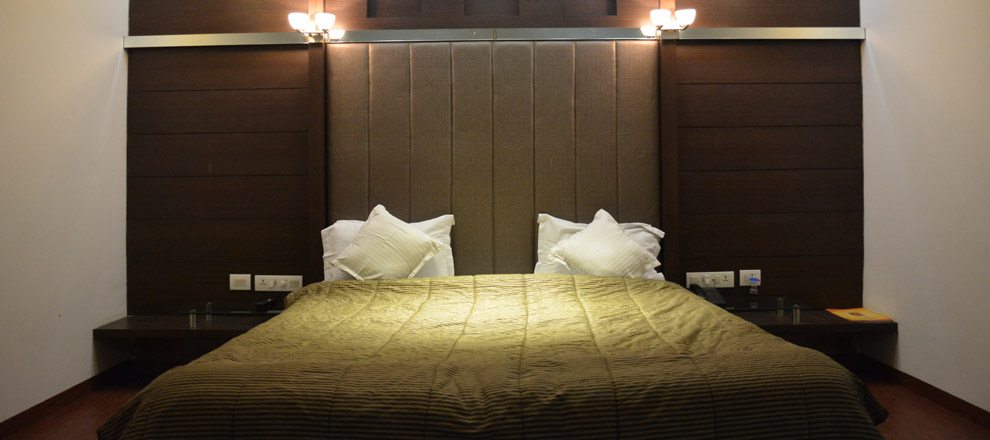 Super Deluxe Rooms in Bharuch